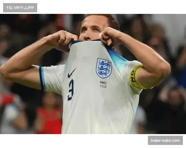 凯恩连续七场参与进球创纪录，其射手榜排名紧随姆巴佩之后